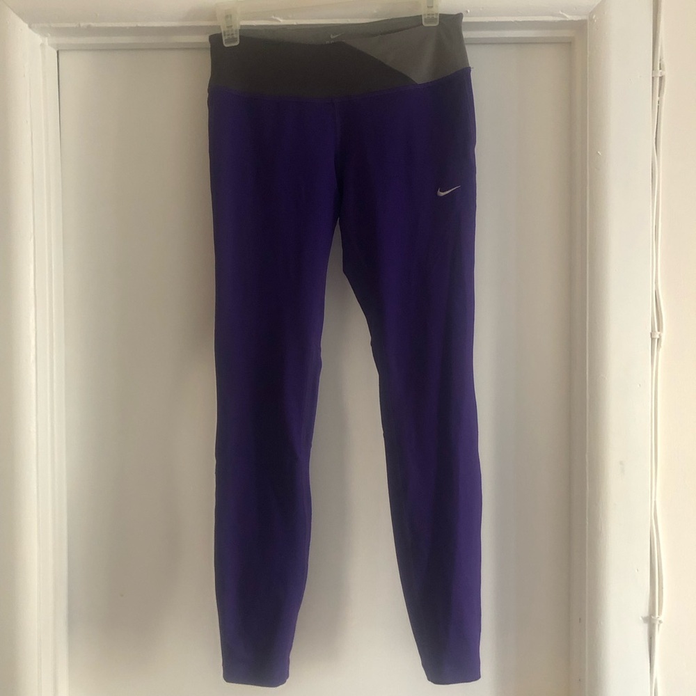 ❤️Nike Dri-Fit Leggings Size Small Purple Grey